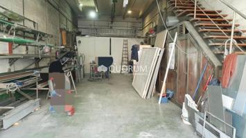 Nave industrial en venta en Derio, Ugaldeguren photo 0