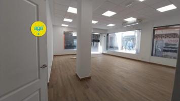 Local comercial en venta en Jaén, San Ildefonso photo 0