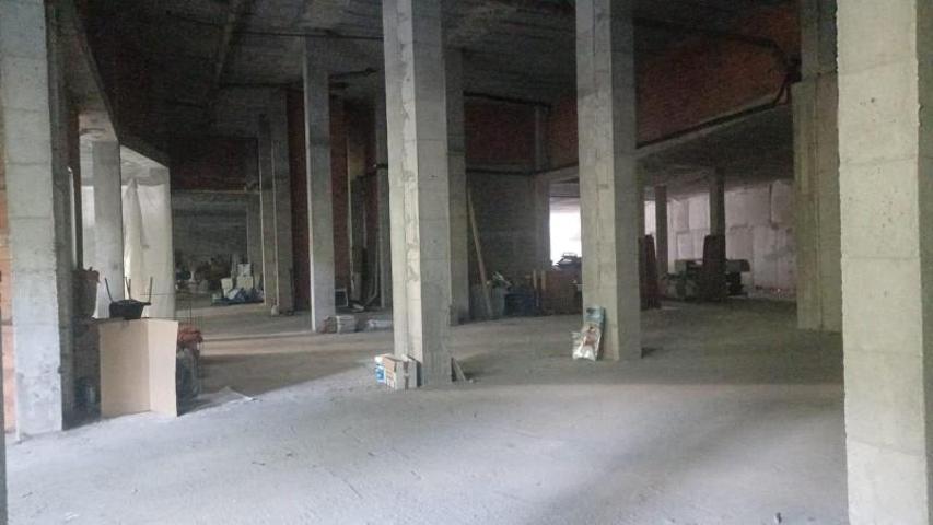 Local comercial en venta en Teo, ZONA CACHEIRAS photo 0