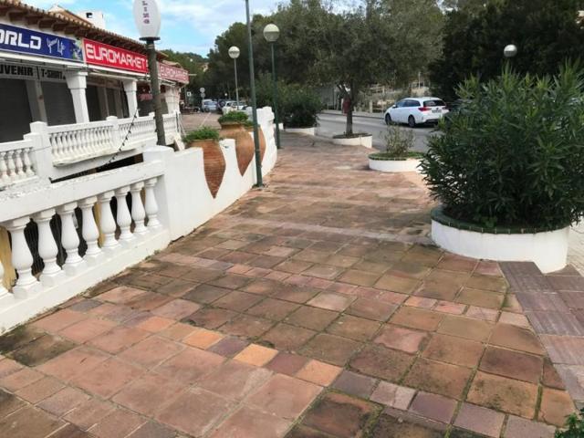 Local comercial en venta en Calvia, Santa Ponsa photo 0
