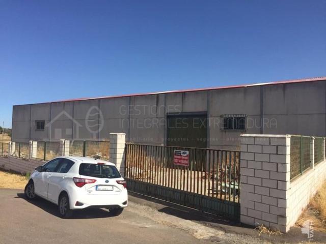Nave industrial en venta en Trujillo photo 0