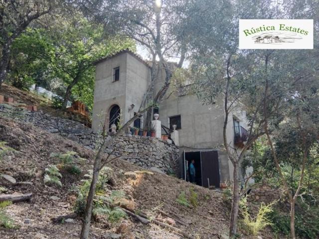 Casa con terreno en venta en Algatocín photo 0