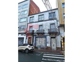 Edificio en venta en Lugo photo 0