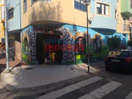 Local comercial en venta en Navalmoral de la Mata photo 0