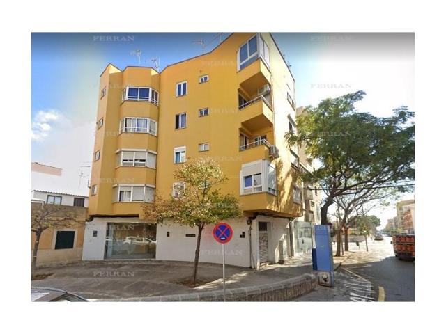 Local comercial en venta en Mallorca, Aragó photo 0