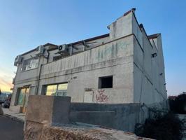 Local comercial en venta en Alpedrete, Poligono industrial photo 0