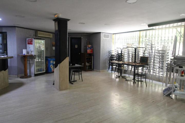 Local comercial en venta en Alicante, Plaza Deportista Andres Muñoz, 03003 photo 0
