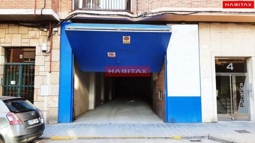 Local comercial en venta en Zamora, La Puentica photo 0
