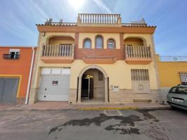 Adosada en venta en Huércal-Overa photo 0