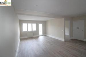 Piso en venta en Lugo, Centrica photo 0