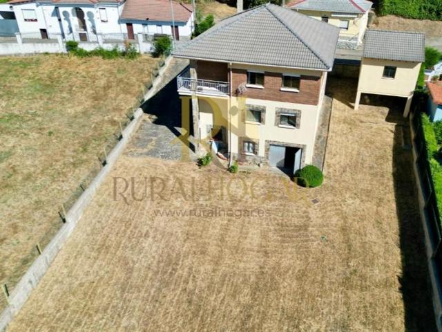 Casa en venta en Soto y Amío photo 0