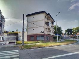 Local comercial en venta en Pontevedra, Monteporreiro photo 0