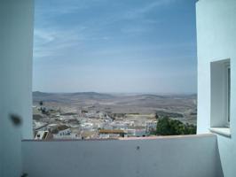 Adosada en venta en Medina-Sidonia photo 0
