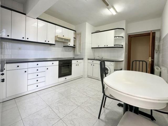 Piso en venta en Andoain photo 0