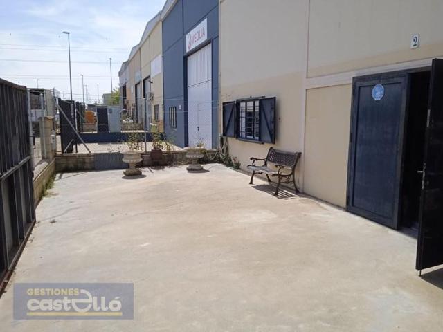 Nave industrial en venta en Calamonte photo 0