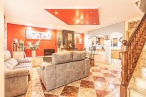 Adosada en venta en Masalavés, Masalavés photo 0