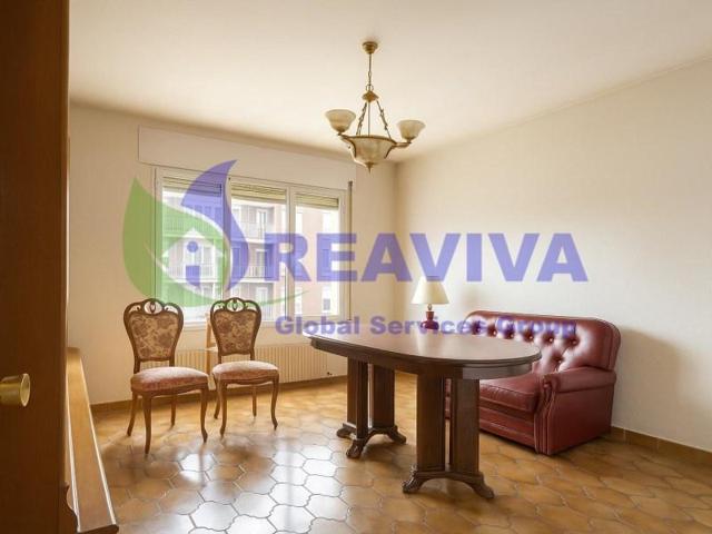 Piso en venta en La Seu d'Urgell photo 0