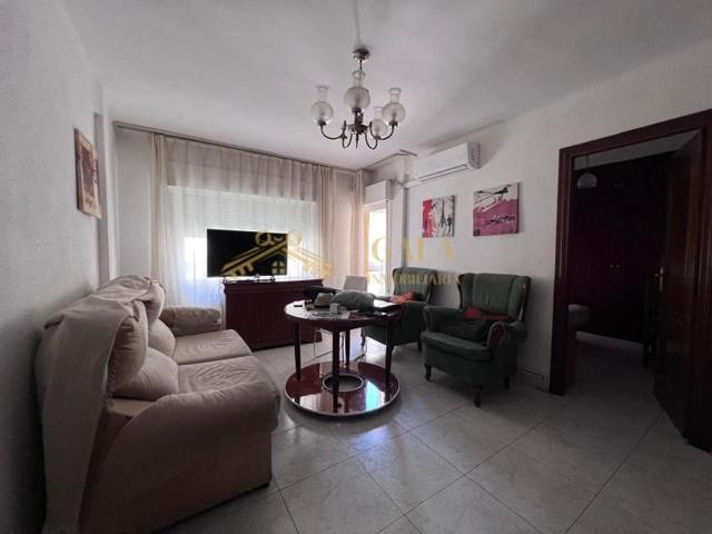 Piso en venta en Cáceres photo 0