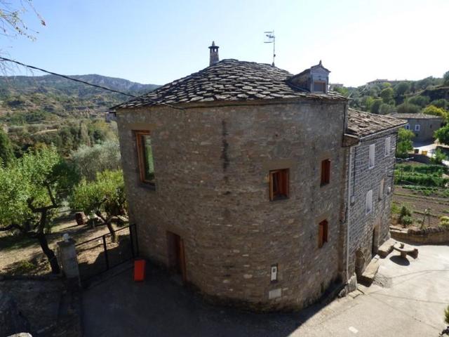 Chalet en venta en Fueva photo 0