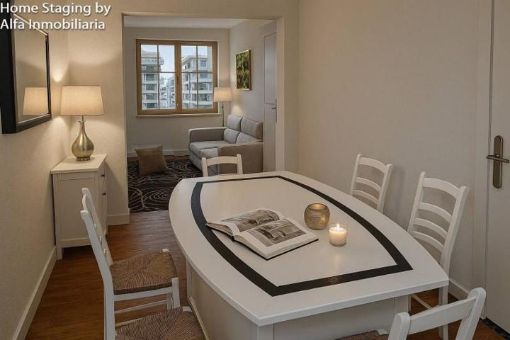 Piso en venta en Vigo, Sanjurjo Badía photo 0