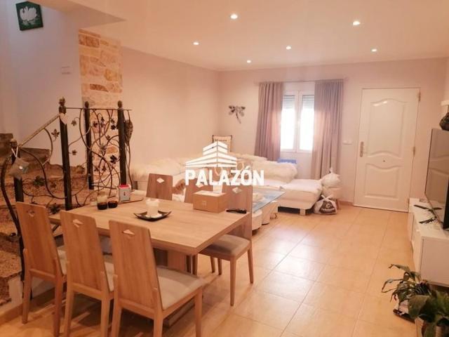 Bungalow en venta en Catral photo 0