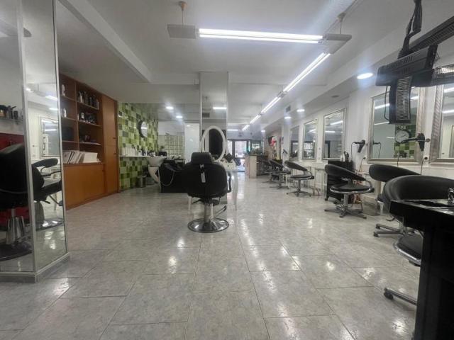 Local comercial en venta en Córdoba, Valdeolleros photo 0