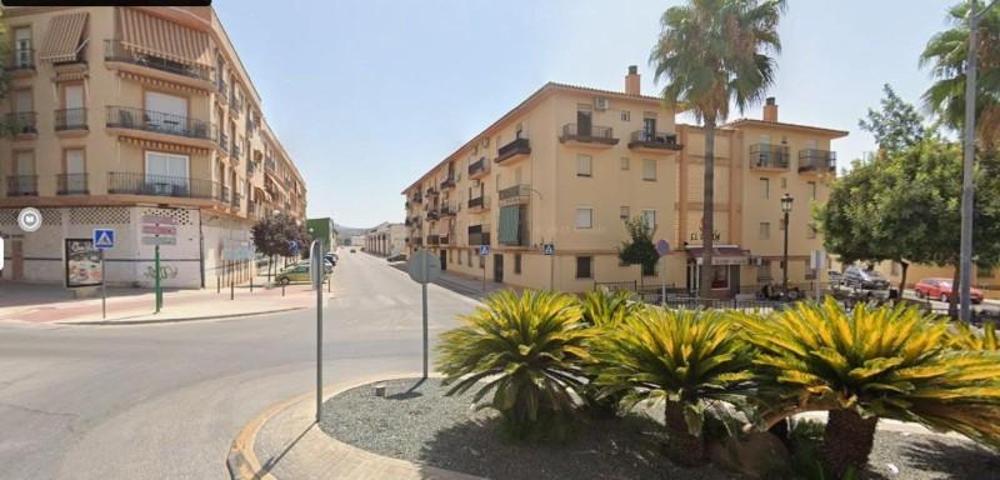 Piso en venta en Puente Genil, Andalucia photo 0