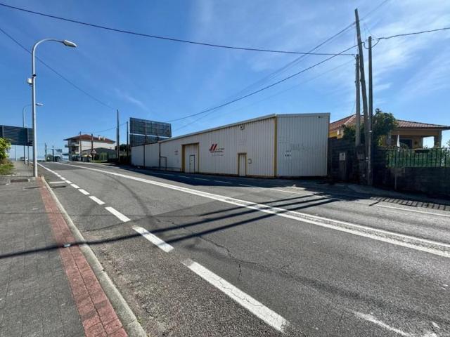 Nave industrial en venta en Sanxenxo, Dorrón photo 0