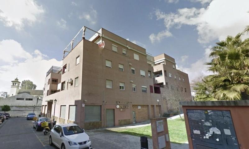 Piso en venta en San Juan de Aznalfarache, Barrio Alto photo 0