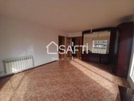 Piso en venta en Malgrat de Mar photo 0