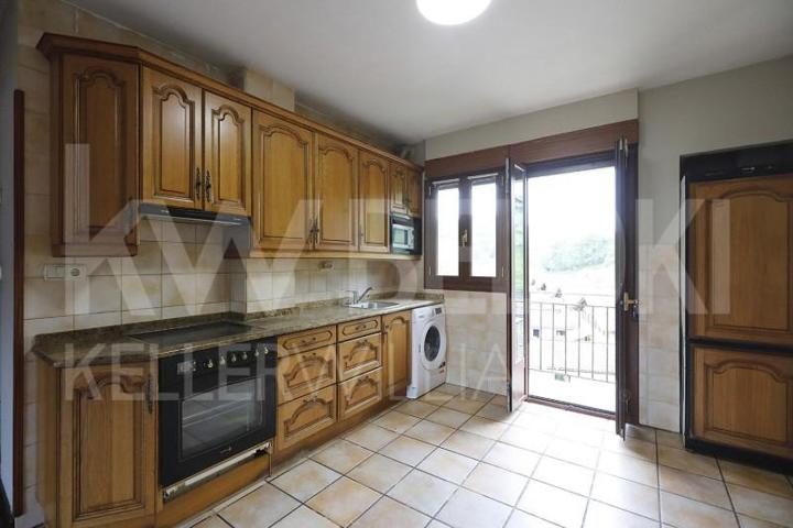Piso en venta en Lesaka, Lesaka photo 0