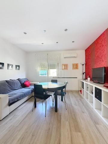 Piso en venta en Granada, La Chana photo 0