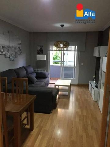 Piso en venta en Plasencia photo 0