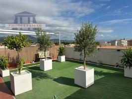 Aticos en venta en Mont-roig del Camp photo 0