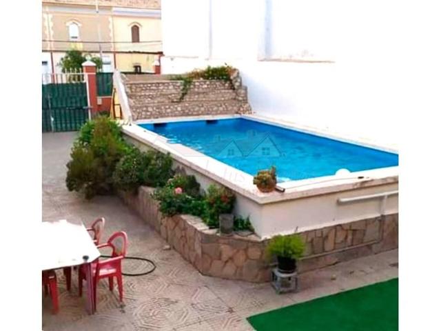 Casa en venta en Caudete photo 0