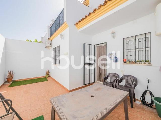 Casa en venta en Alcalá de Guadaira photo 0