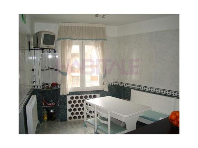 Piso en venta en Portugalete photo 0