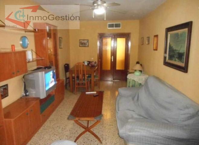 Apartamento en venta en Cáceres, Centro photo 0