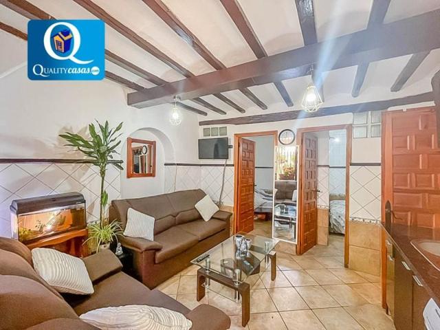 Piso en venta en Villajoyosa, Playa Centro photo 0