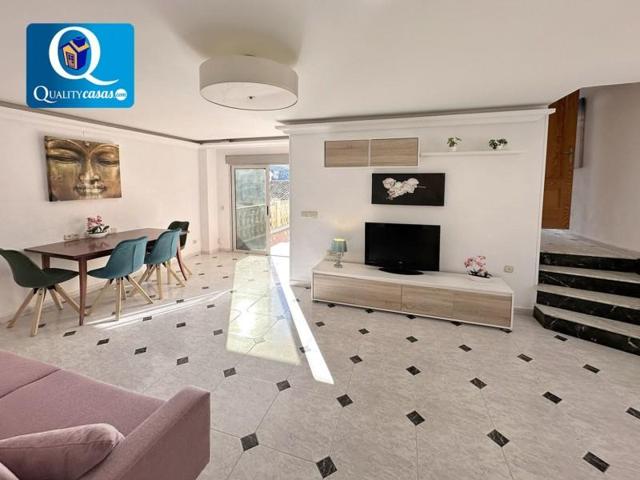 Adosada en venta en Banyeres de Mariola, Banyeres De Mariola photo 0