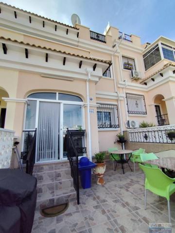 Adosada en venta en Orihuela Costa, PAU 26 photo 0