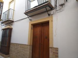 Casa en venta en Arahal, Centro photo 0