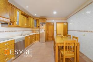 Casa en venta en Alcolea de Calatrava, Alcolea de calatrava photo 0