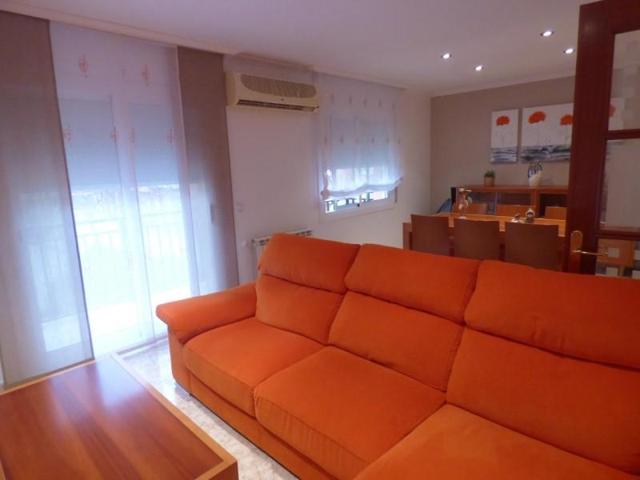 Piso en venta en Mataró, Rocablanca photo 0