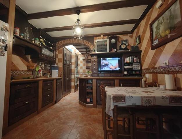 Adosada en venta en Los Barrios, Centro photo 0