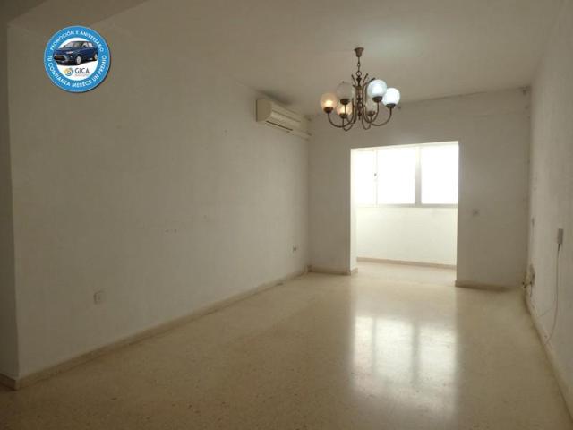 Piso en venta en Cádiz, Corte Ingles photo 0