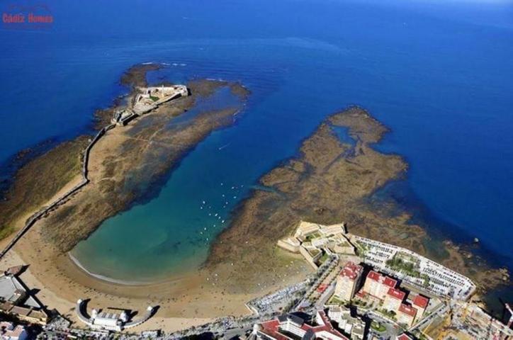 Piso en venta en Cádiz, Centro photo 0