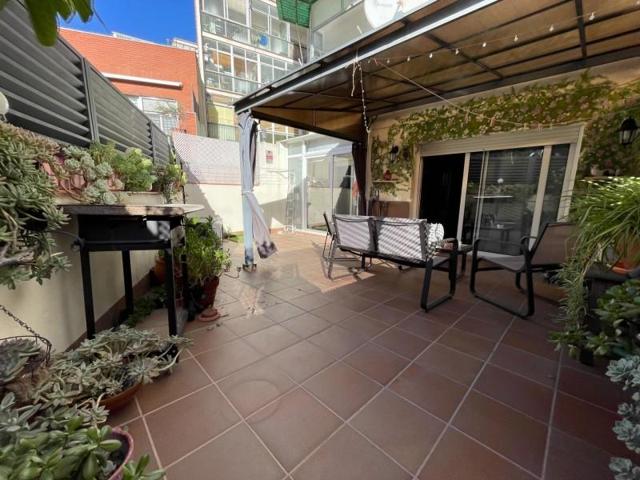 Piso en venta en Igualada, Poble Sec photo 0