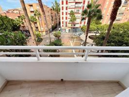 Piso en venta en Almería, Los angeles photo 0