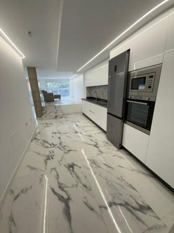 Piso en venta en Murcia, El Carmen photo 0